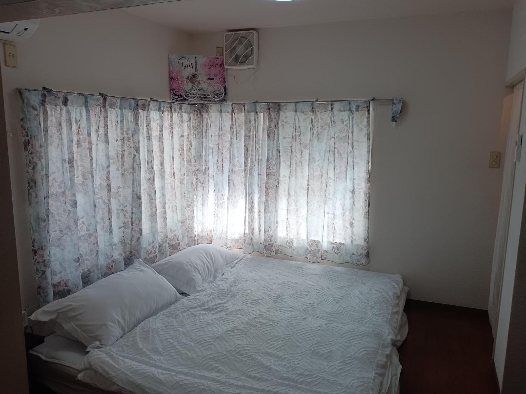 Tokyo Downtown Bed & Breakfast Стая снимка